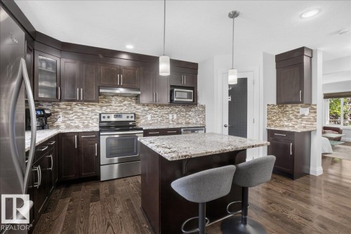 10210 151 Street Nw, Edmonton, AB - Indoor Photo Showing Kitchen With Upgraded Kitchen