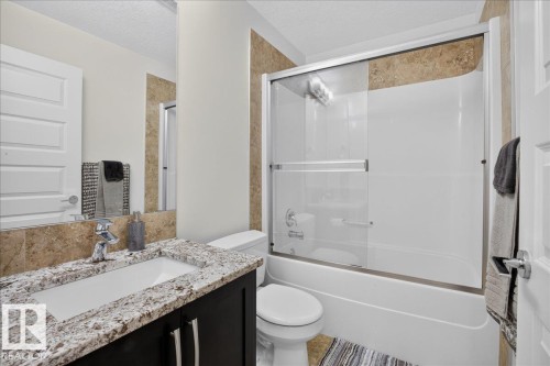 10210 151 Street Nw, Edmonton, AB - Indoor Photo Showing Bathroom