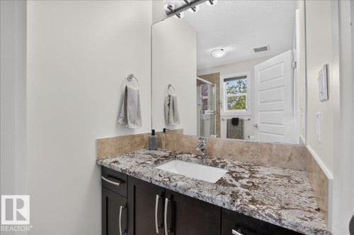 10210 151 Street Nw, Edmonton, AB - Indoor Photo Showing Bathroom