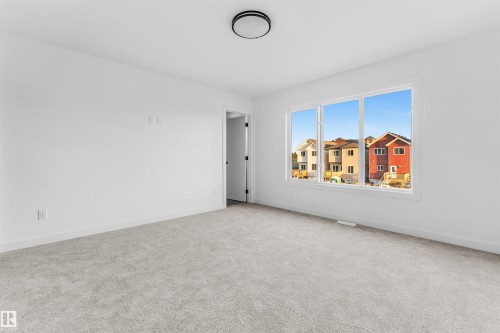 554 Ashgrove Circle, Leduc, AB - Indoor Photo Showing Other Room