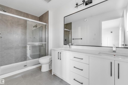 554 Ashgrove Circle, Leduc, AB - Indoor Photo Showing Bathroom