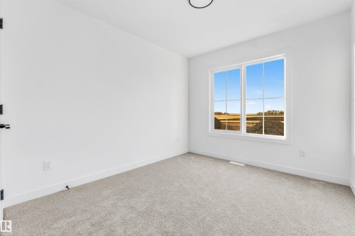 554 Ashgrove Circle, Leduc, AB - Indoor Photo Showing Other Room
