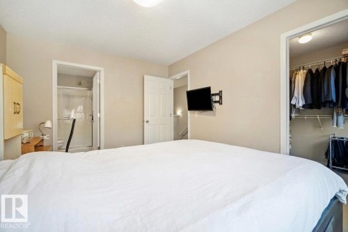 #81 4050 Savaryn Dr Sw, Edmonton, AB - Indoor Photo Showing Bedroom