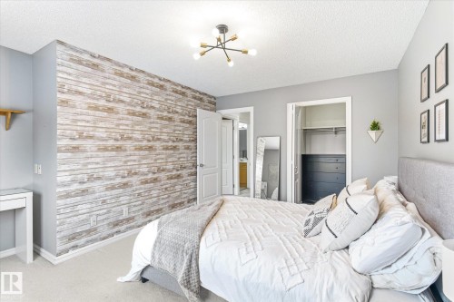 2550 Rabbit Hill Road Nw, Edmonton, AB - Indoor Photo Showing Bedroom