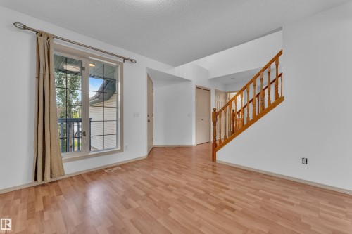 14031 136 Street Nw, Edmonton, AB - Indoor Photo Showing Other Room