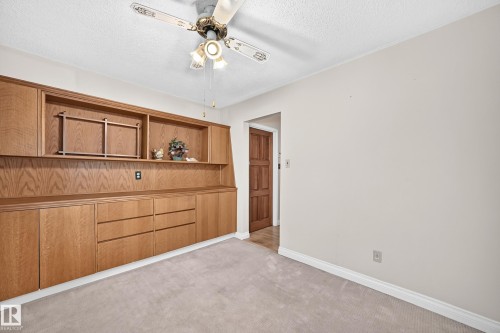 15020 88 Street Nw, Edmonton, AB - Indoor Photo Showing Other Room