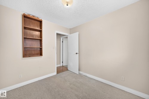 15020 88 Street Nw, Edmonton, AB - Indoor Photo Showing Other Room
