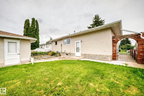15020 88 Street Nw, Edmonton, AB - Outdoor With Exterior