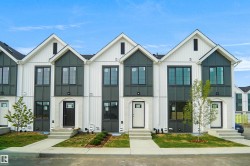 #34 17319 5 ST NE  Edmonton, AB T5Y 4G2