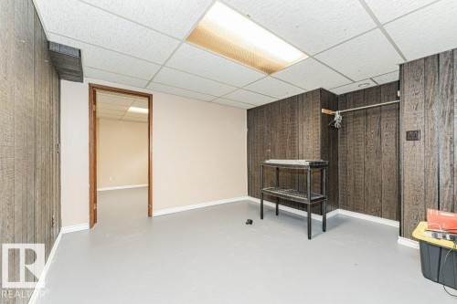3909 43 Avenue, Leduc, AB - Indoor