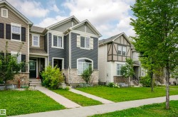 8103 CHAPPELLE Way SW  Edmonton, AB T6W 3L7