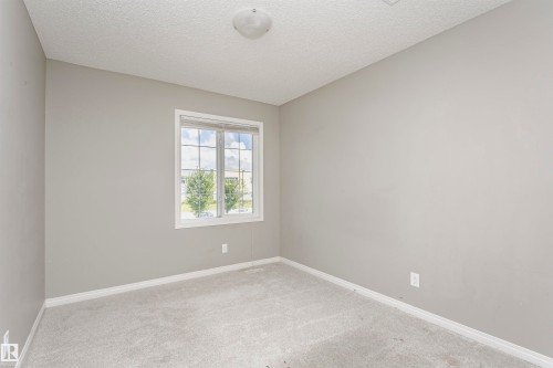 8103 Chappelle Way Sw, Edmonton, AB - Indoor Photo Showing Other Room