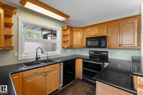 37 Mathias Avenue, Spruce Grove, AB 