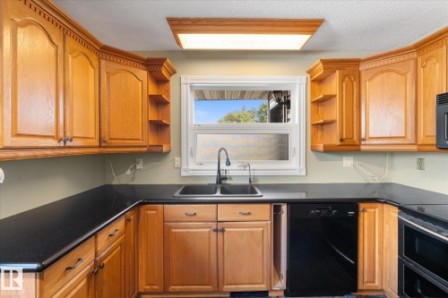 37 Mathias Avenue, Spruce Grove, AB 