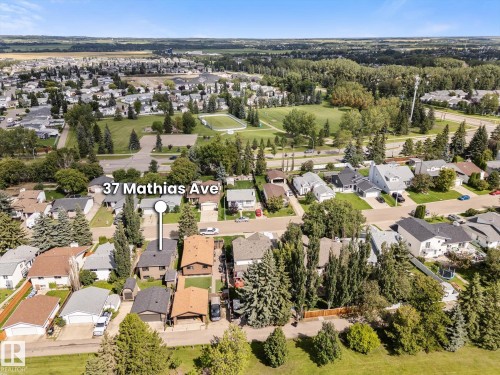 37 Mathias Avenue, Spruce Grove, AB 