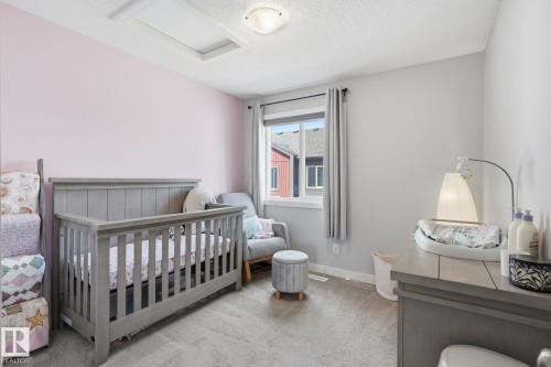 #73 16903 68 St Nw, Edmonton, AB - Indoor Photo Showing Bedroom