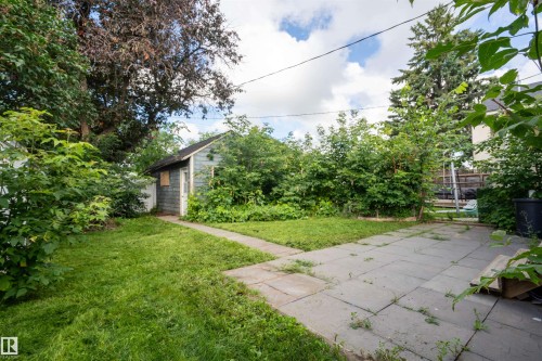 10330 76 Street Nw, Edmonton, AB - Outdoor