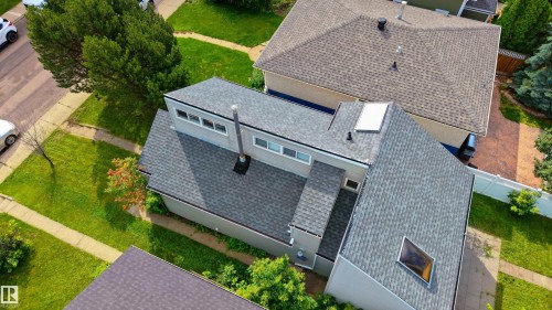 10330 76 Street Nw, Edmonton, AB - Outdoor