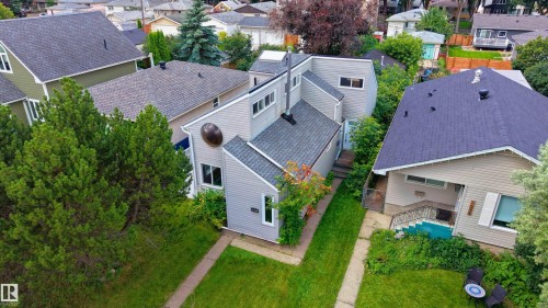 10330 76 Street Nw, Edmonton, AB - Outdoor