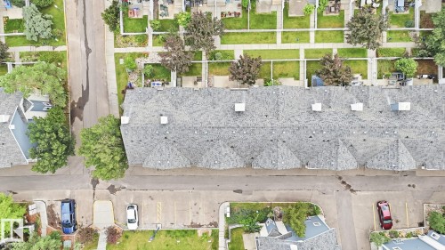#58 8304 11 Av Sw, Edmonton, AB - 