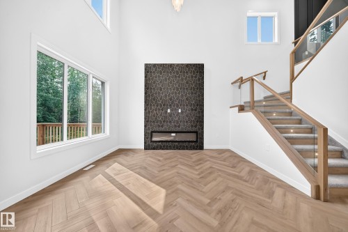 55 Meadowgrove Lane, Spruce Grove, AB - Indoor Photo Showing Other Room