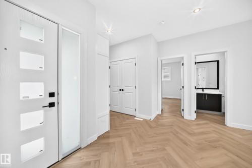 55 Meadowgrove Lane, Spruce Grove, AB - Indoor Photo Showing Other Room