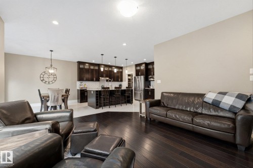 182 Woodhill Lane, Fort Saskatchewan, AB - Indoor Photo Showing Living Room