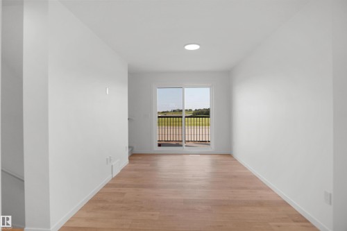 1423 9 Street Nw, Edmonton, AB - Indoor Photo Showing Other Room