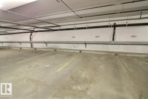 #3207 7347 South Terwillegar Dr Nw, Edmonton, AB - Indoor Photo Showing Garage
