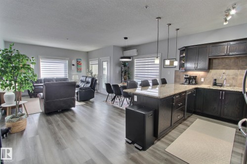 #3207 7347 South Terwillegar Dr Nw, Edmonton, AB - Indoor