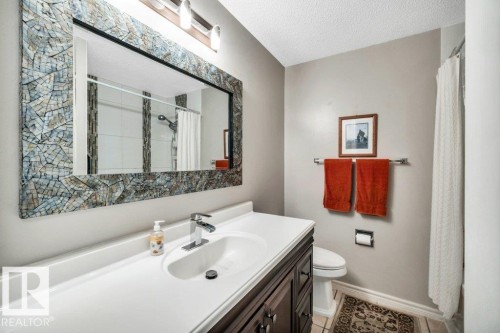 72 Ekota Crescent Nw, Edmonton, AB - Indoor Photo Showing Bathroom