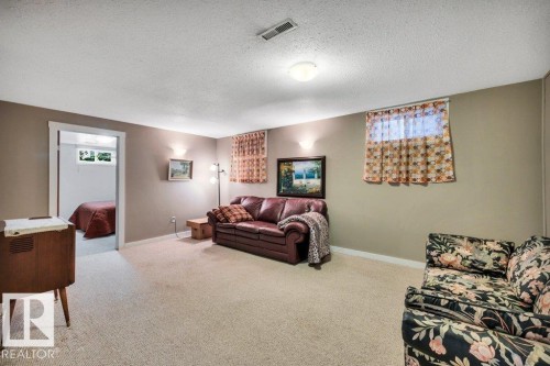 72 Ekota Crescent Nw, Edmonton, AB - Indoor