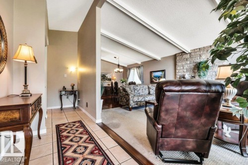 72 Ekota Crescent Nw, Edmonton, AB - Indoor