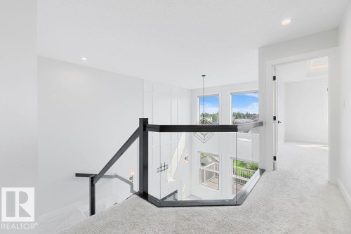 9331 181 Avenue Nw, Edmonton, AB - Indoor Photo Showing Other Room