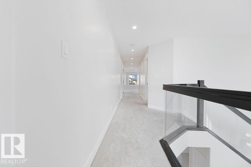 9331 181 Avenue Nw, Edmonton, AB -  Photo Showing Other Room