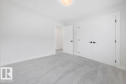 9331 181 Avenue Nw, Edmonton, AB - Indoor Photo Showing Other Room