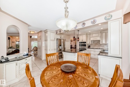 17416 53 Avenue Nw, Edmonton, AB - Indoor Photo Showing Dining Room