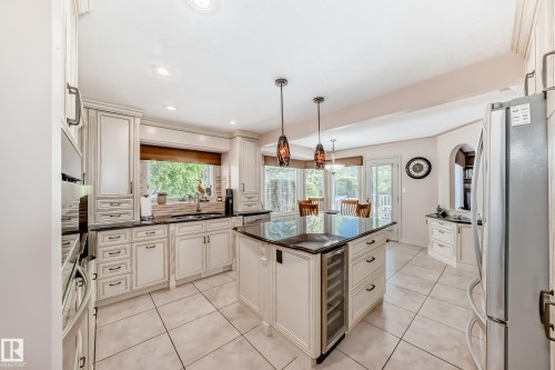 17416 53 Avenue Nw, Edmonton, AB - Indoor Photo Showing Kitchen With Upgraded Kitchen