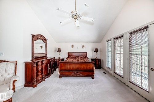 17416 53 Avenue Nw, Edmonton, AB - Indoor Photo Showing Bedroom