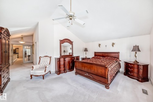 17416 53 Avenue Nw, Edmonton, AB - Indoor Photo Showing Bedroom