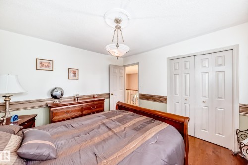 17416 53 Avenue Nw, Edmonton, AB - Indoor Photo Showing Bedroom