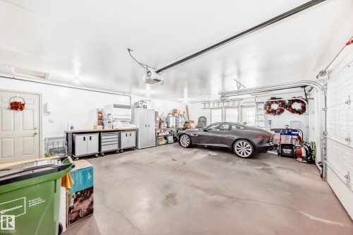 17416 53 Avenue Nw, Edmonton, AB - Indoor Photo Showing Garage