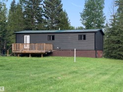 Undisclosed Address  Rural Yellowhead, AB T7E 3B5