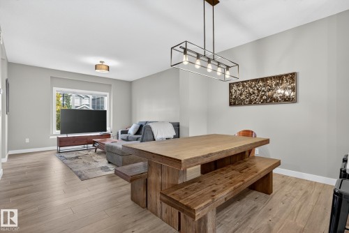 16635 30 Avenue Sw, Edmonton, AB - Indoor