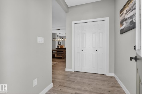 16635 30 Avenue Sw, Edmonton, AB - Indoor Photo Showing Other Room