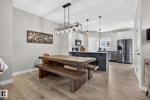 16635 30 Avenue Sw, Edmonton, AB - Indoor