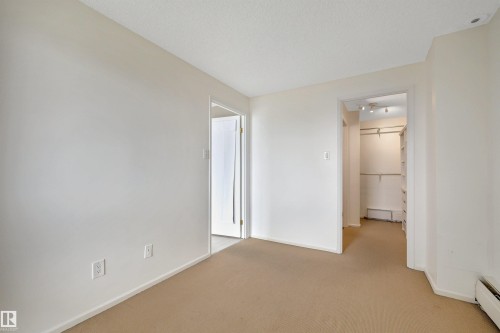 #2001 10149 Saskatchewan Dr Nw, Edmonton, AB - Indoor Photo Showing Other Room