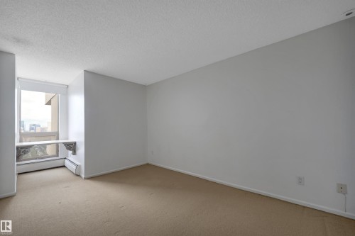 #2001 10149 Saskatchewan Dr Nw, Edmonton, AB - Indoor Photo Showing Other Room