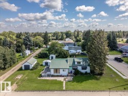 5032 & 5036 53 Ave  Warburg, AB T0C 2T0