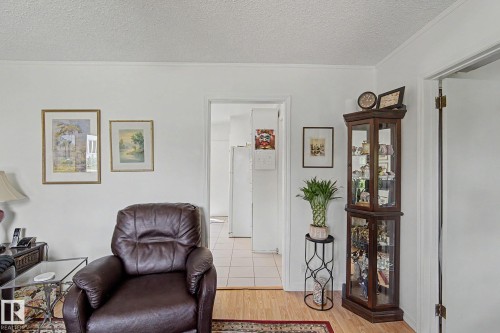 9706 159 Street Nw, Edmonton, AB - Indoor